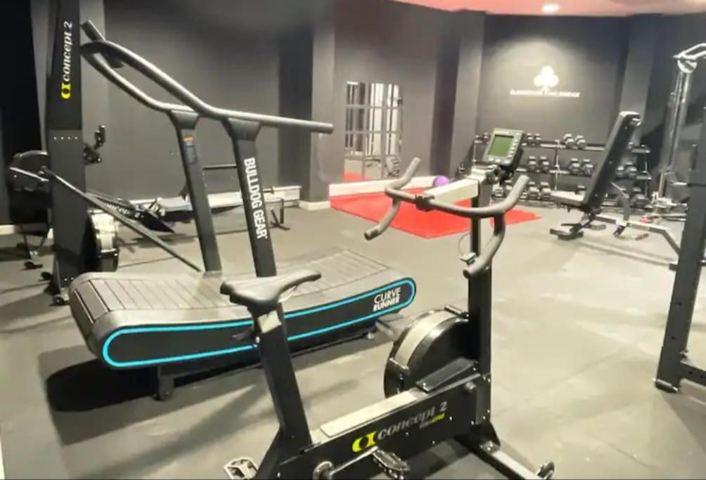 Hnfc - Prime W/ Gym+free Parking *